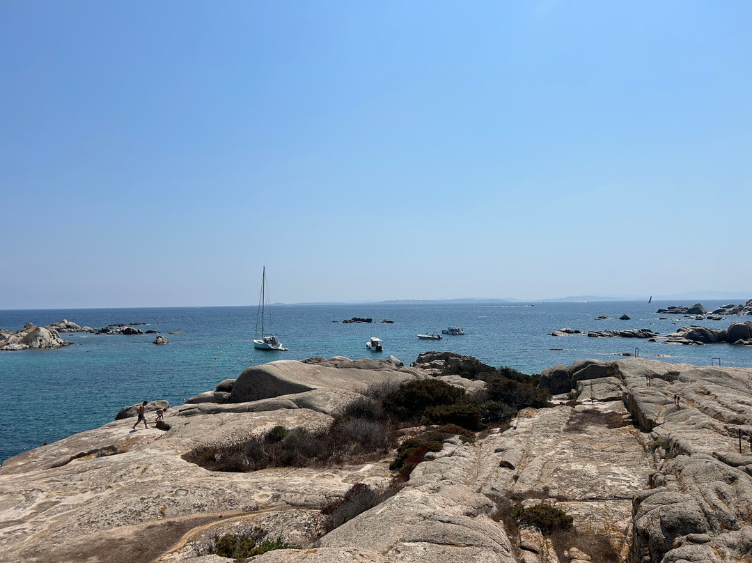 Fil Rouge Sail-拉马达莱娜必去景点