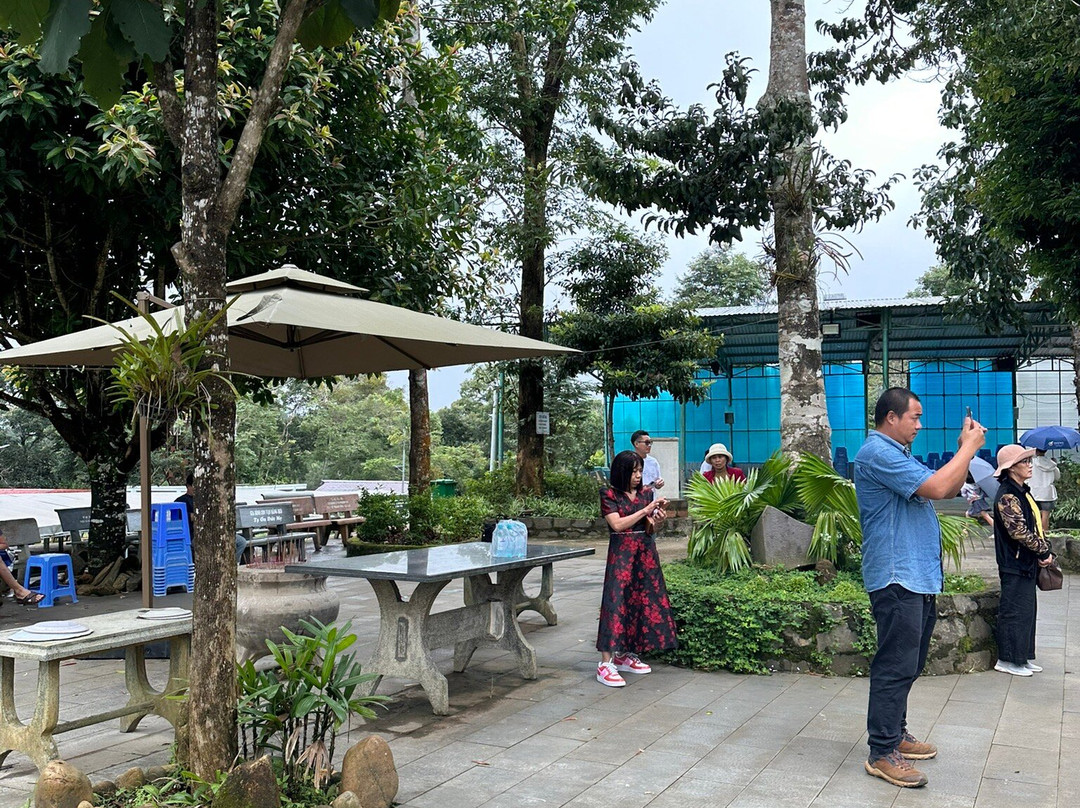 Lady Mang Den-Dak Long必去景点