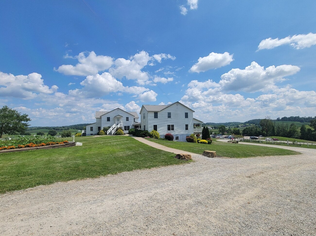 The Farm at Walnut Creek-Sugarcreek必去景点