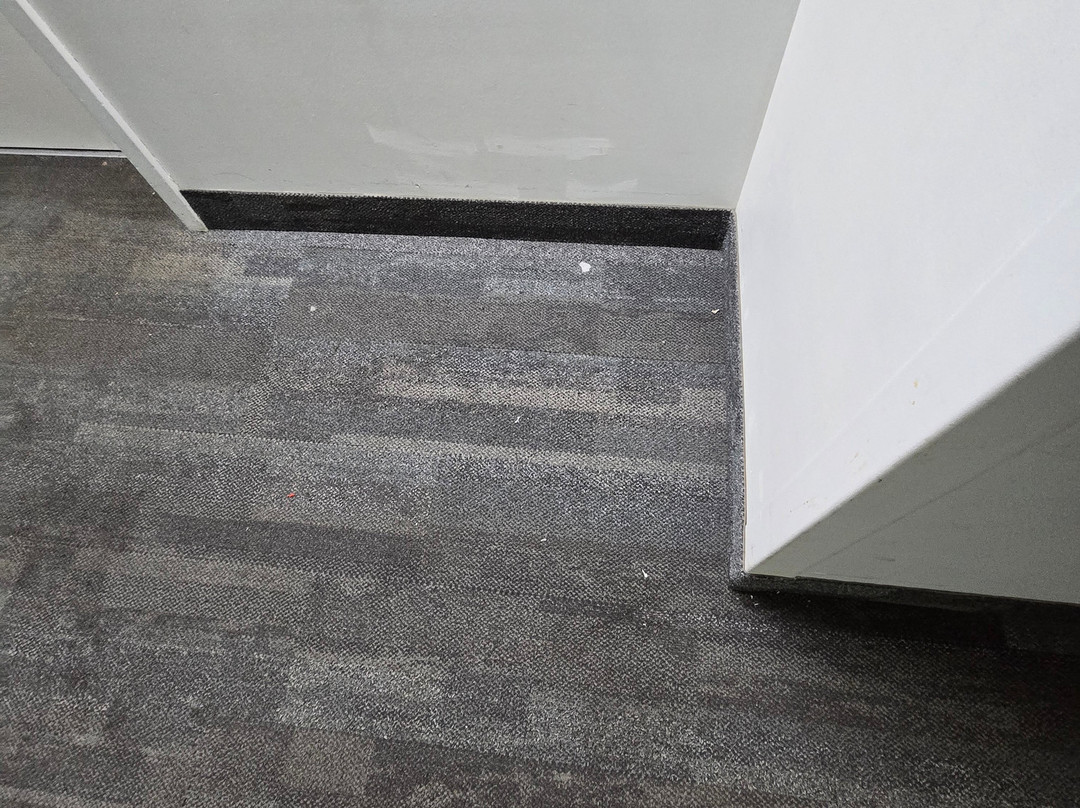 亨利四世里普特酒店主图