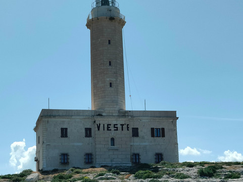 Vieste in barca-维耶斯泰必去景点