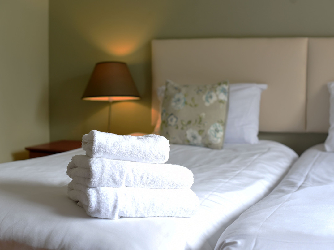 当杰名酒店主图