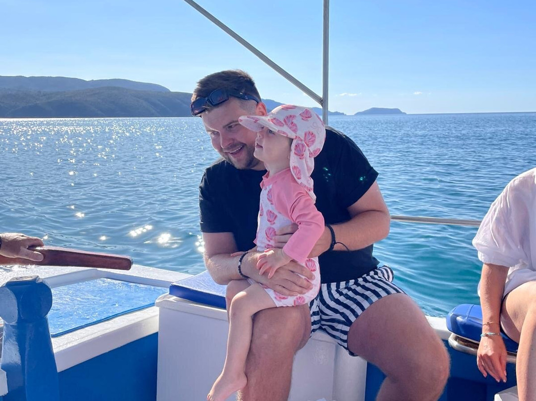 Tasos Boat Cruises Finikounda-Finikounda必去景点