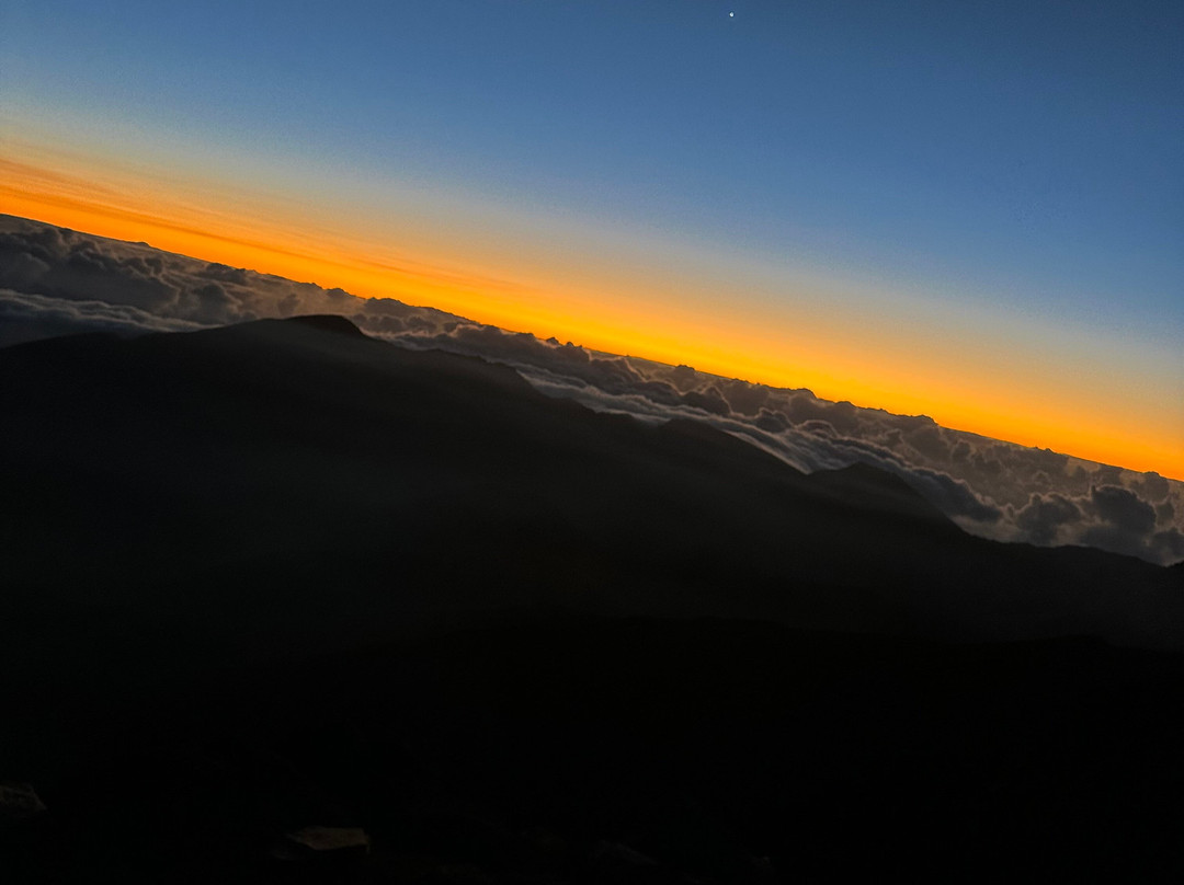 Haleakala Sunrise Tours-哈莱亚卡拉国家公园必去景点
