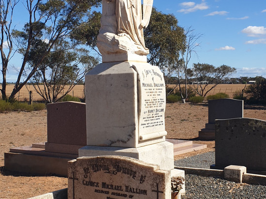 St Malachy Catholic Cemetery-Mallala必去景点