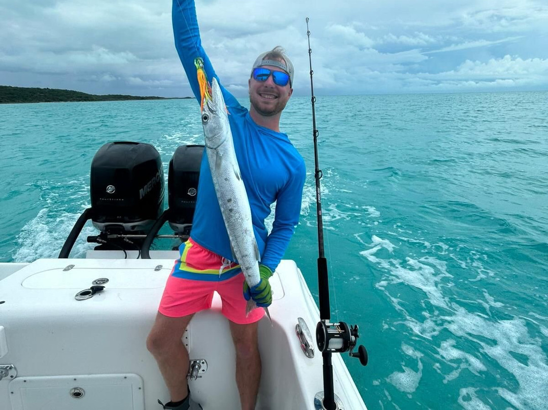 Infinite Blue Charters Exuma-George Town必去景点