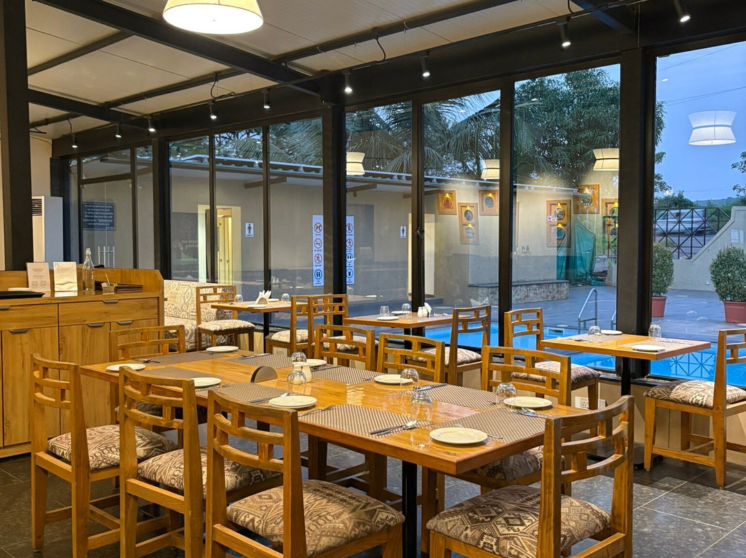 Villament Zinc Journey By The Fern, Karjat主图