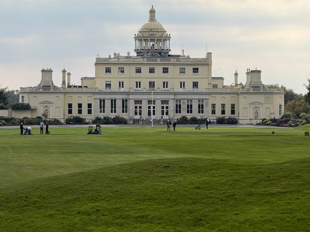 Golf at Stoke Park-Stoke Poges必去景点