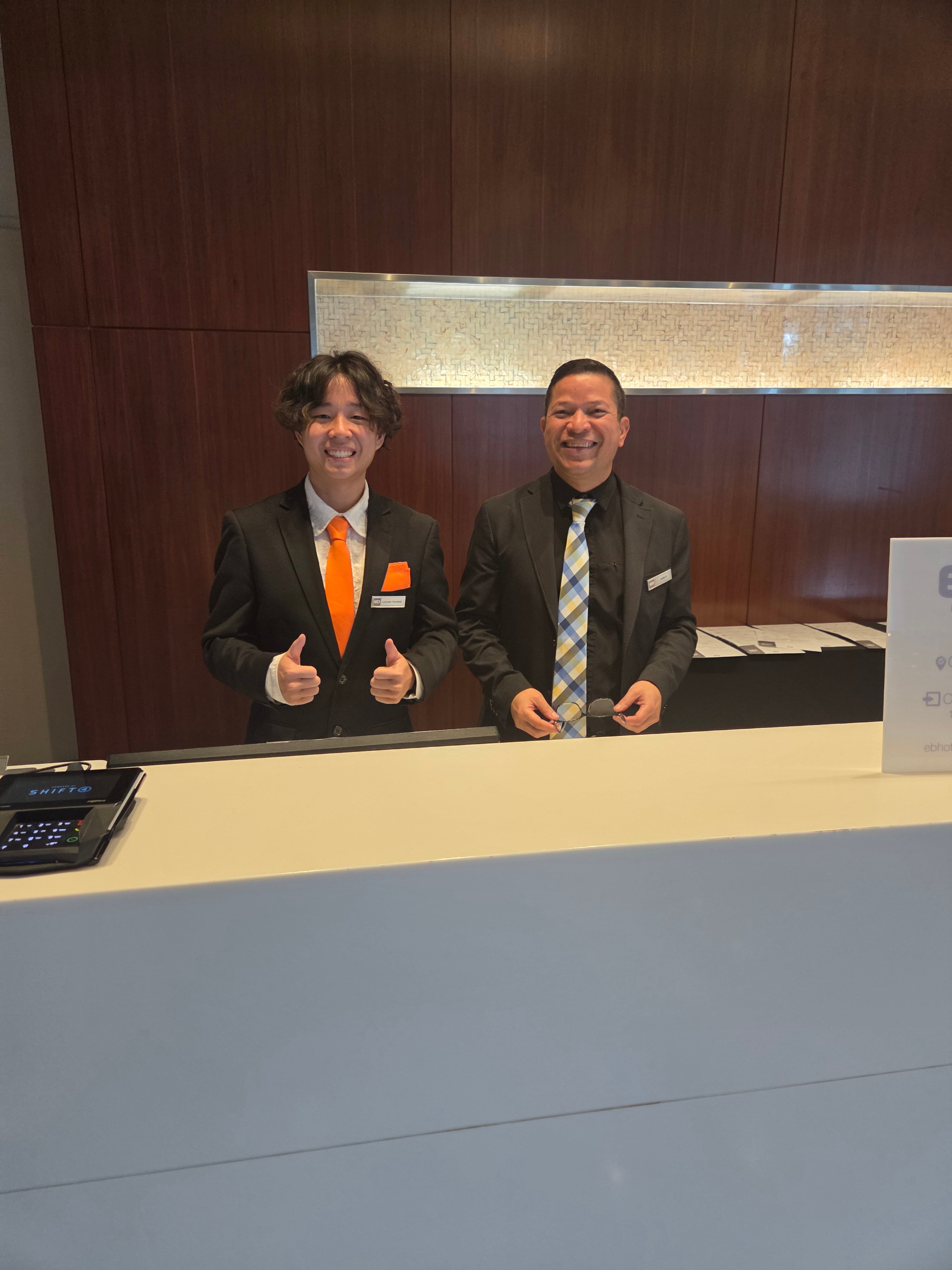 EB Hotel Miami Airport-浴室