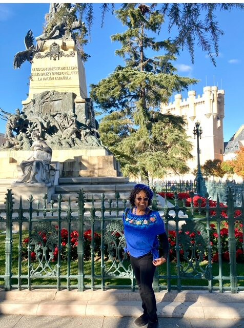 塞壬海妖酒店主图