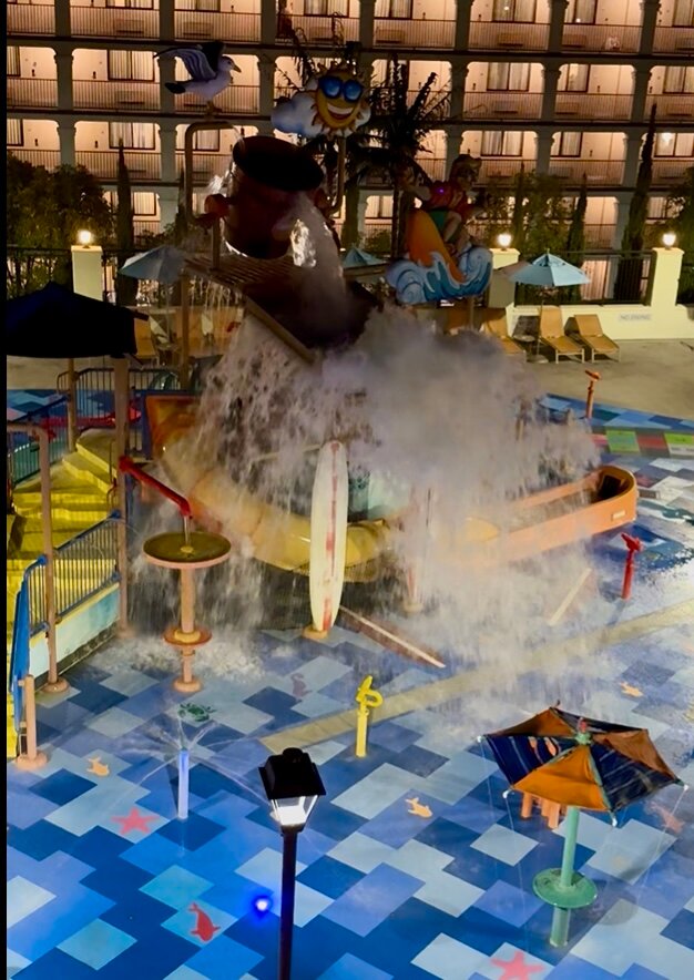 阿纳海姆主题公园入口万怡酒店-官方