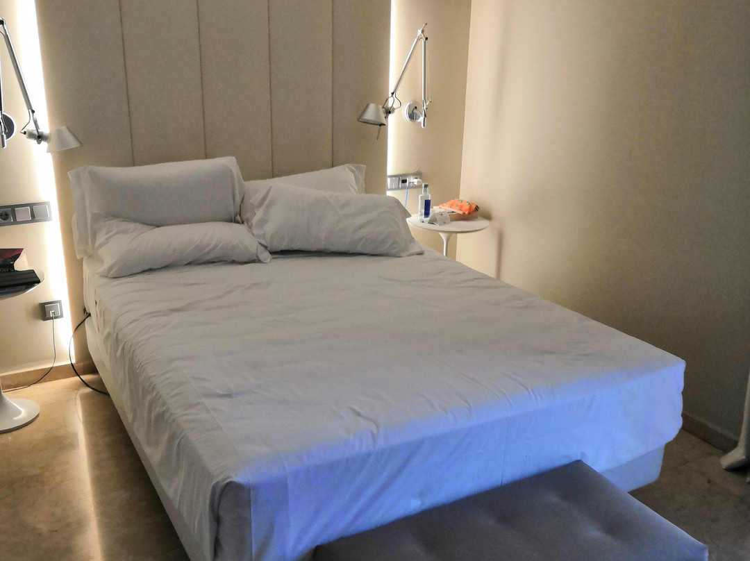 NH萨拉戈萨城市酒店主图