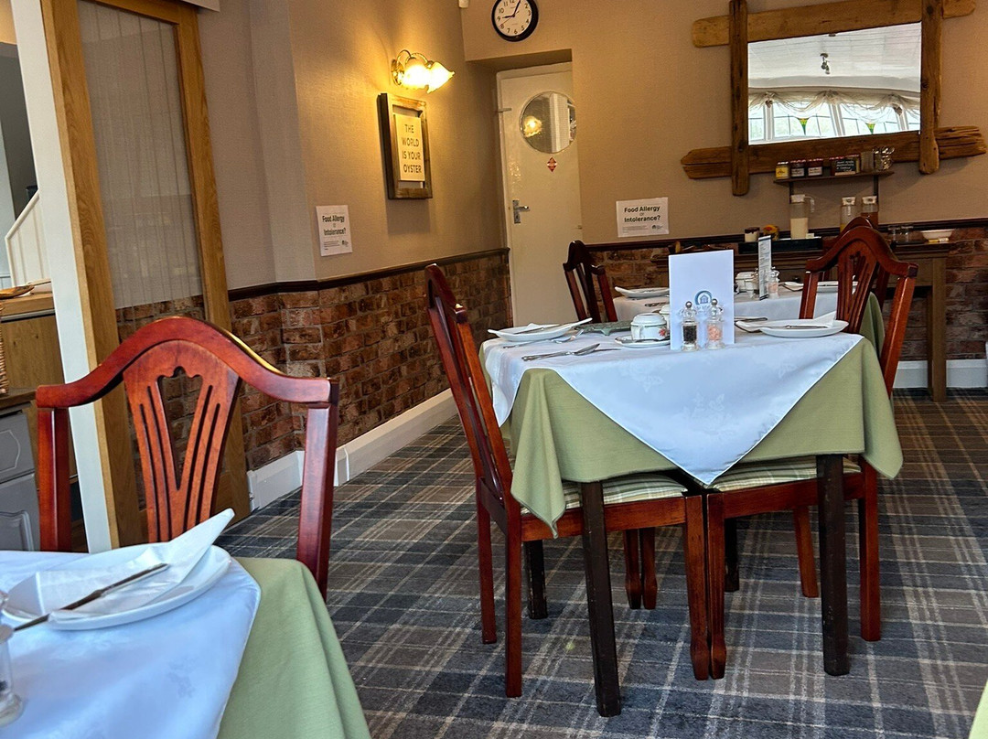 Alexander Hotel - Seaside Hideaway主图