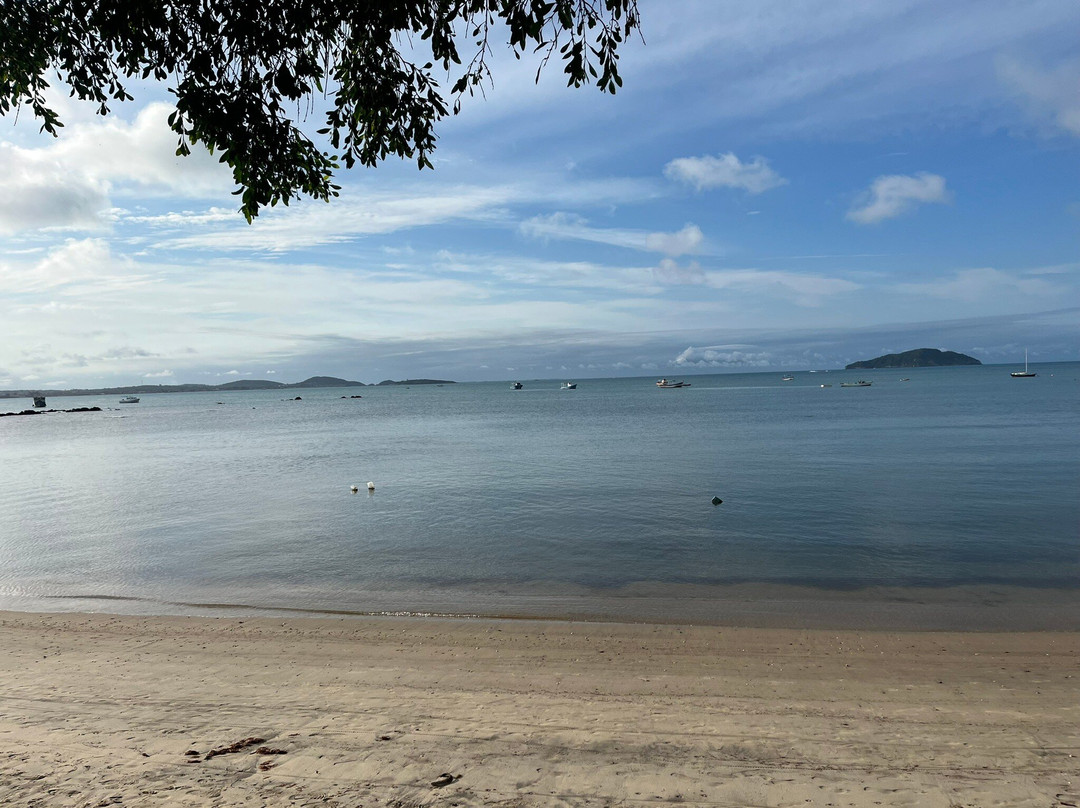Praia do Manguinhos-布基亚斯必去景点