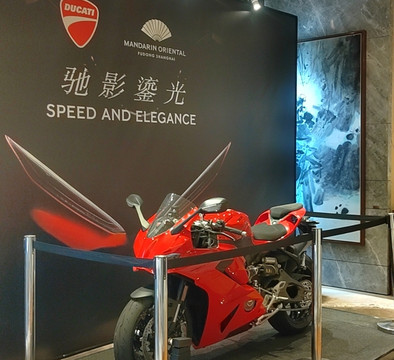 滨江大堂吧主图