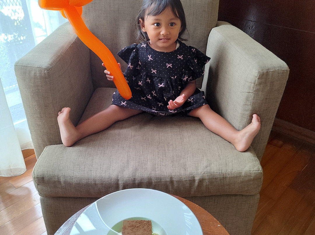 Oak Tree Emerald Hotel & Conventions Semarang主图