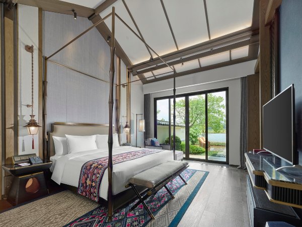 桂林雁山宋品酒店-客卧