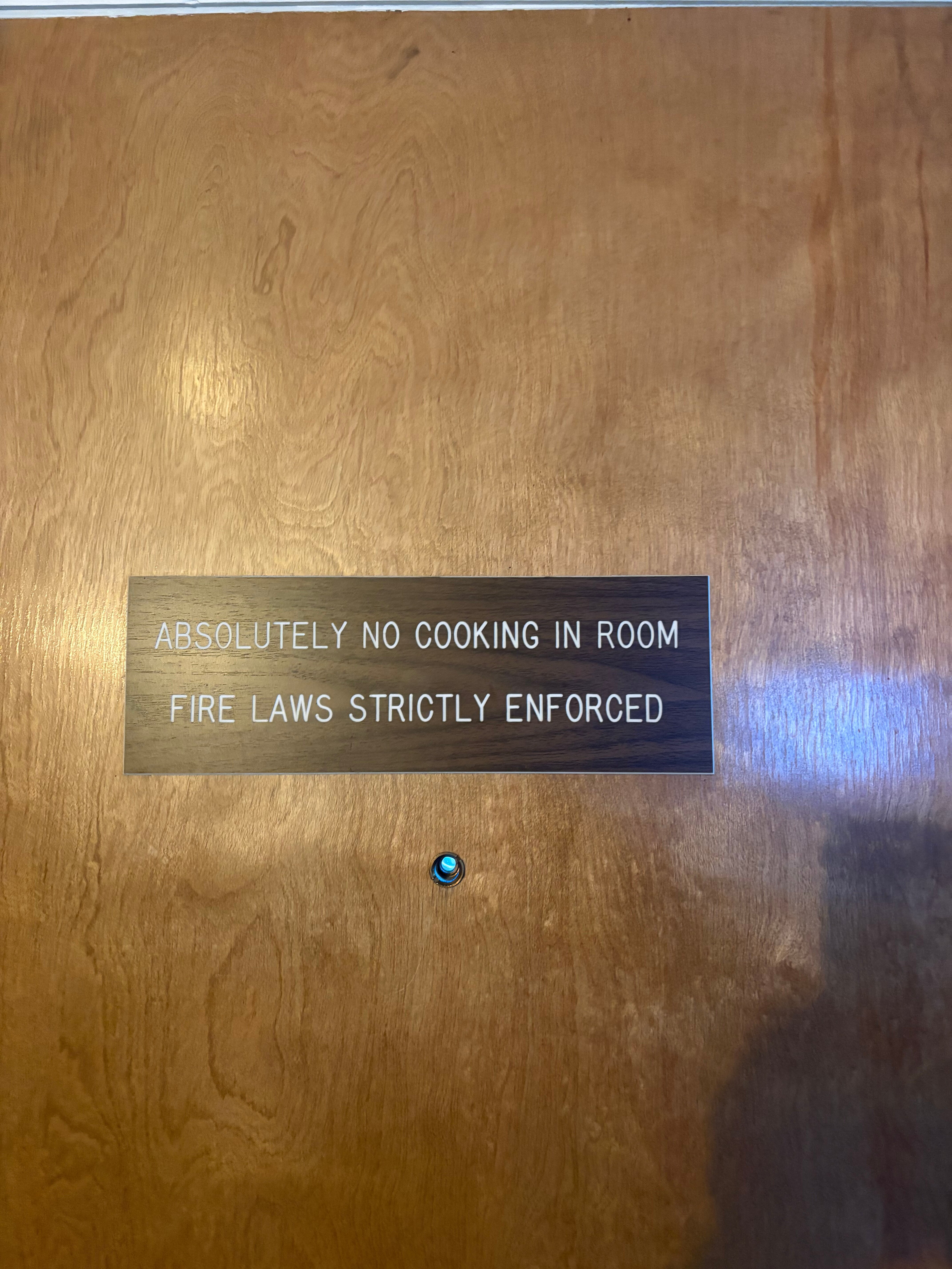 The Lamplighter Lodge-官方