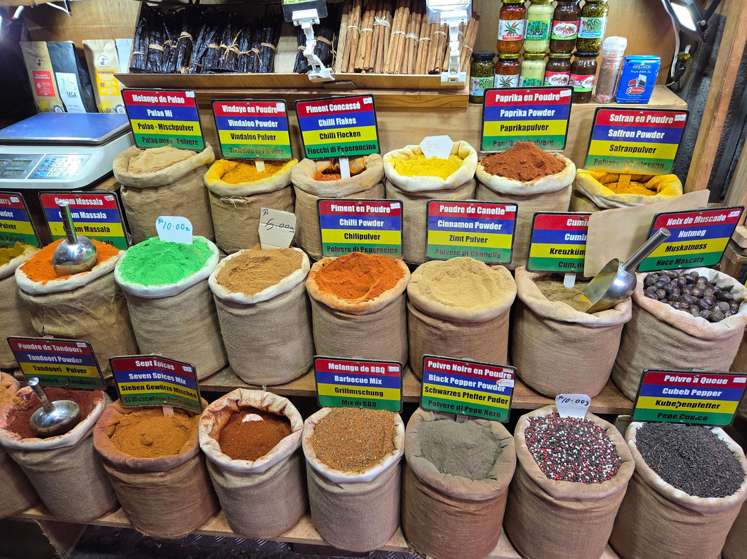 Central Market-路易士港必去景点