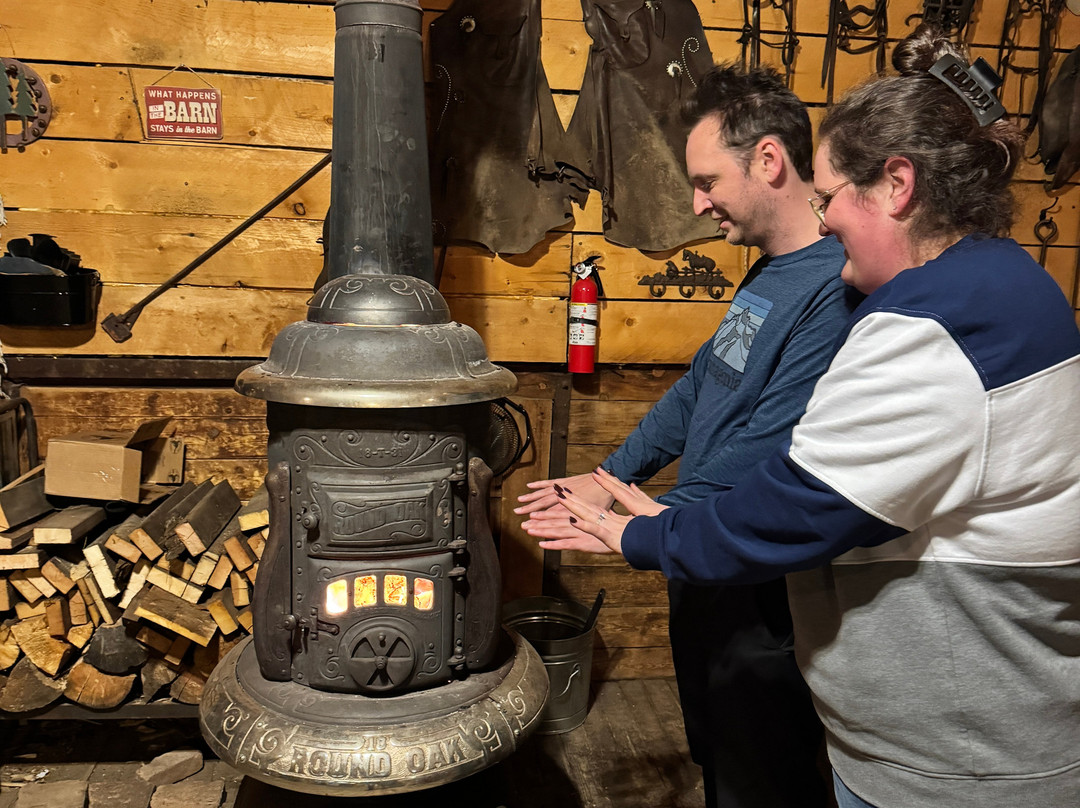 Bar Lazy L Ranch Sleigh Ride-斯廷博特斯普林斯必去景点