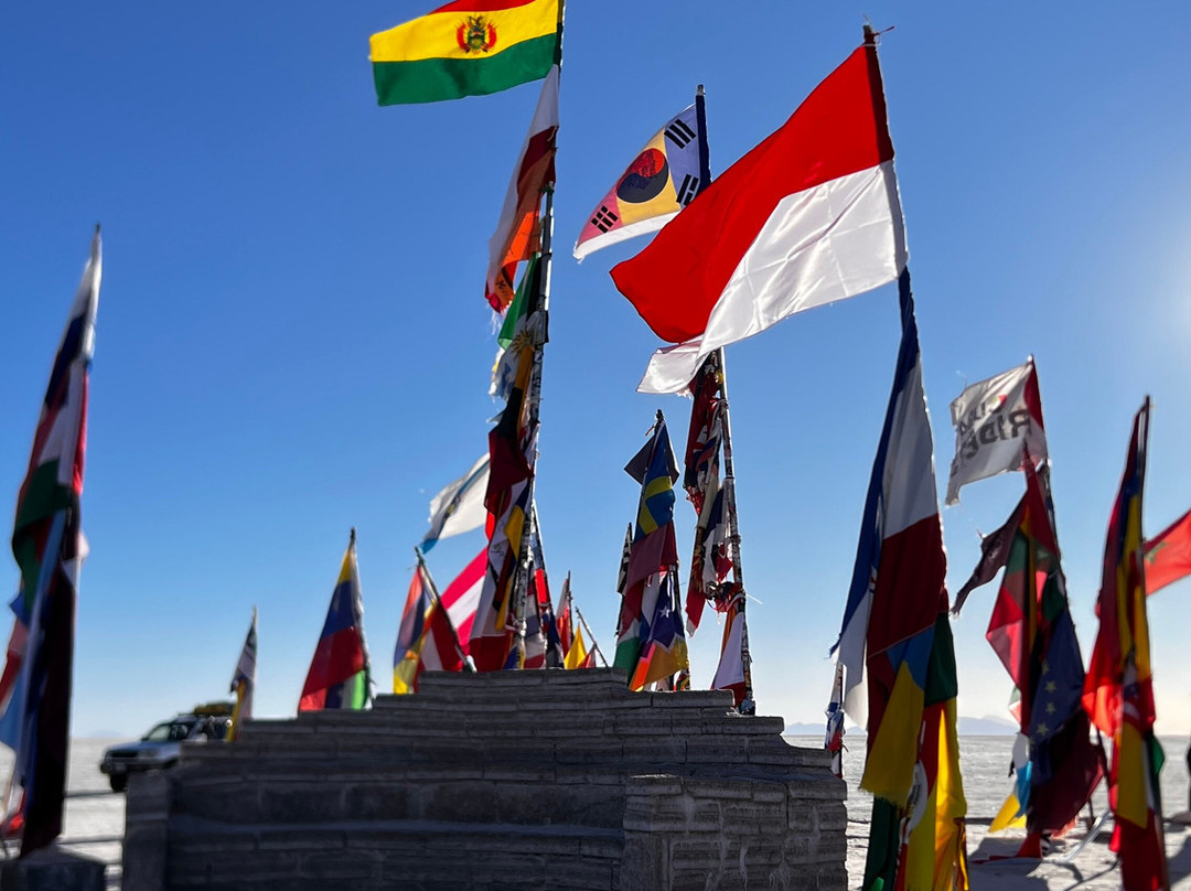 Uyuni Viajes-拉巴斯必去景点
