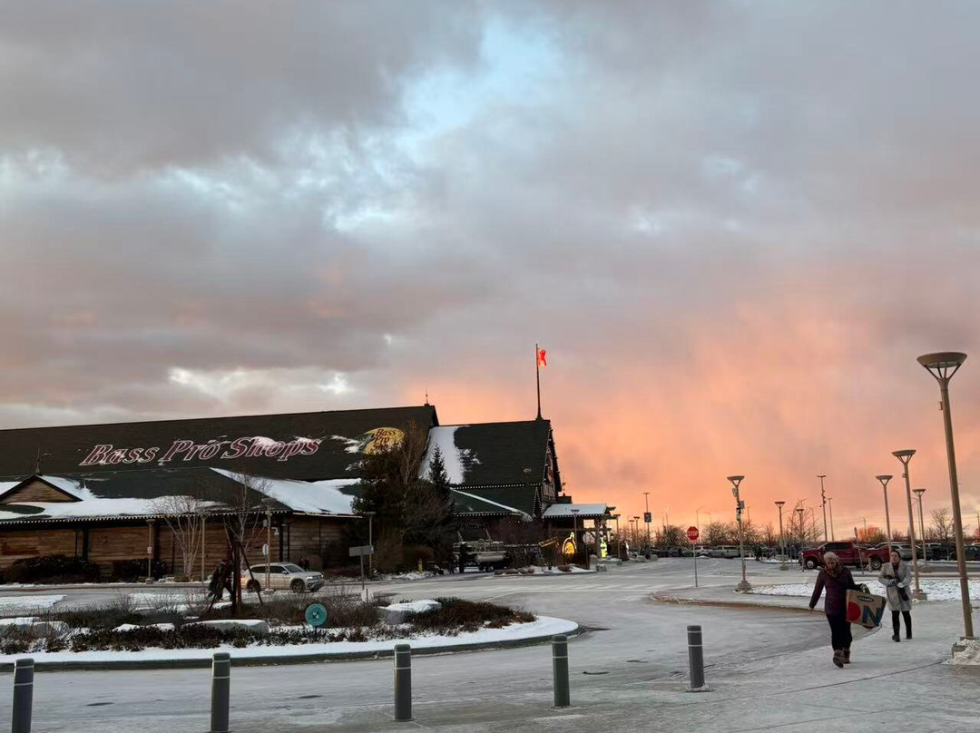 Outlet Collection at Niagara-滨湖尼亚加拉必去景点