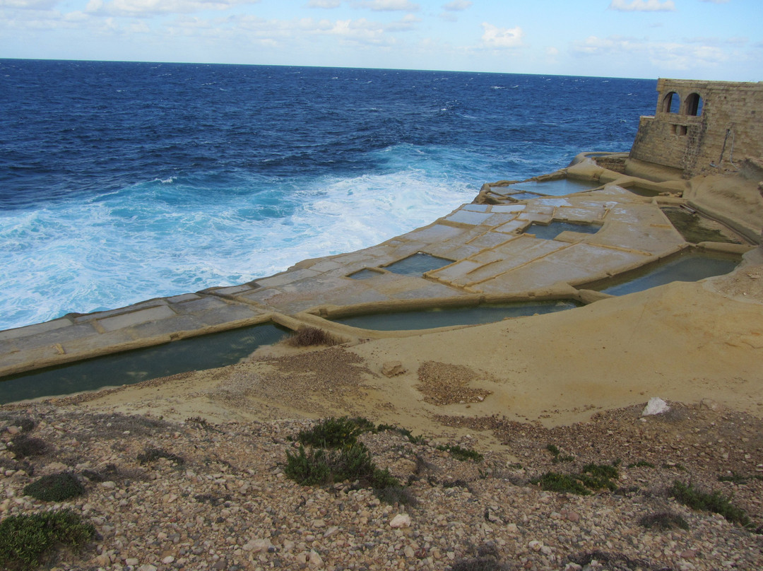 Marsalforn Bay-戈佐岛必去景点