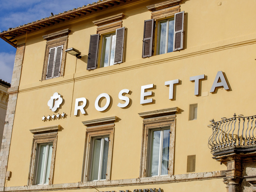 拉罗赛塔酒店主图