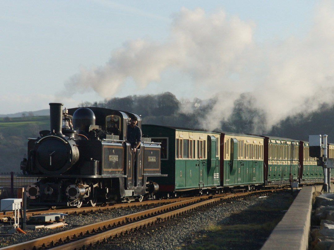 Ffestiniog & Welsh Highland Railways-波特马多克必去景点