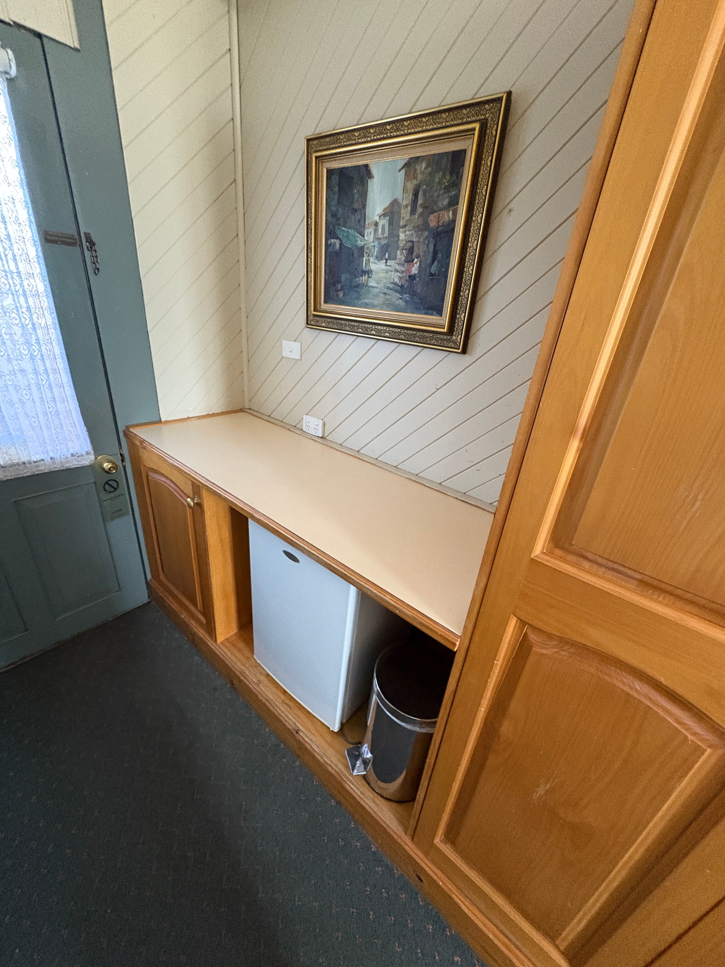 中心温泉旅店-客卧