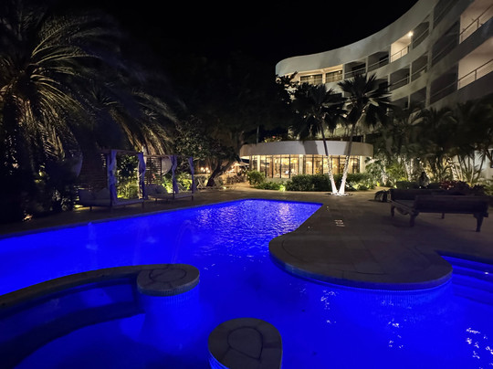 Hotel California主图