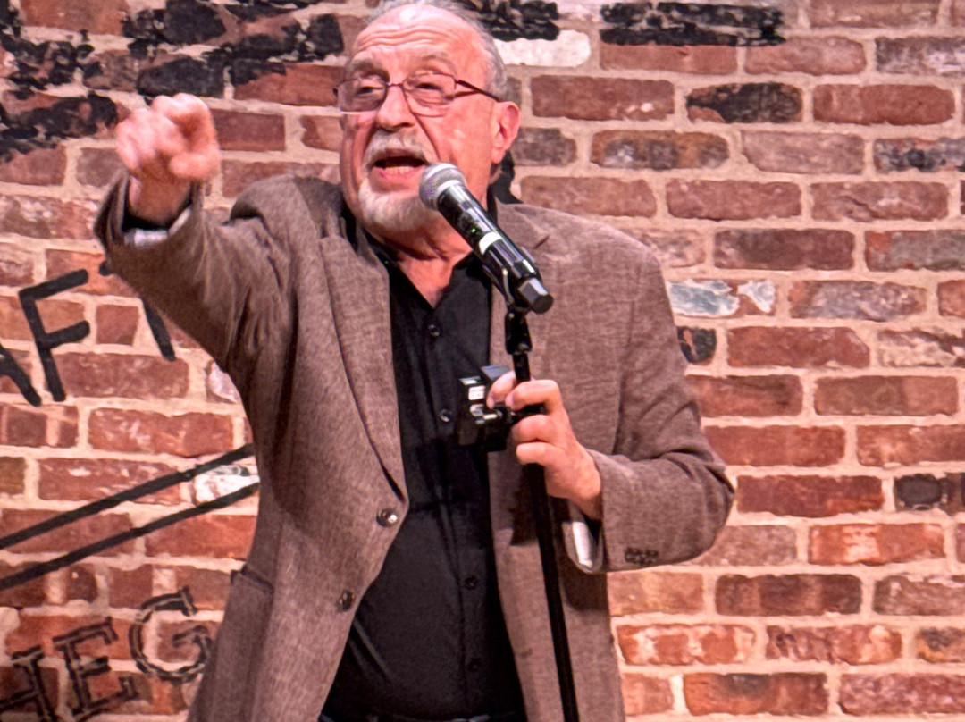 Spinnatos Comedy Magic & Hypnosis Shows-安卡斯维尔必去景点