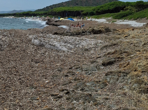 Spiaggia di Matta e Peru-Budoni必去景点