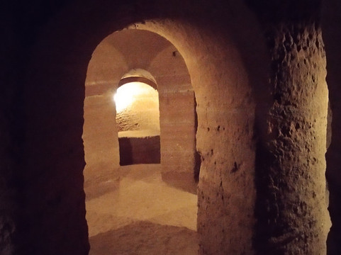 Grotte Tufacee Comunali-圣阿尔坎杰洛-迪罗马涅必去景点