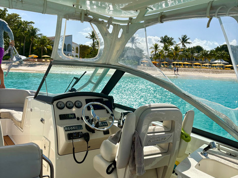 CaptainJo Boat Charter-格兰德凯斯必去景点