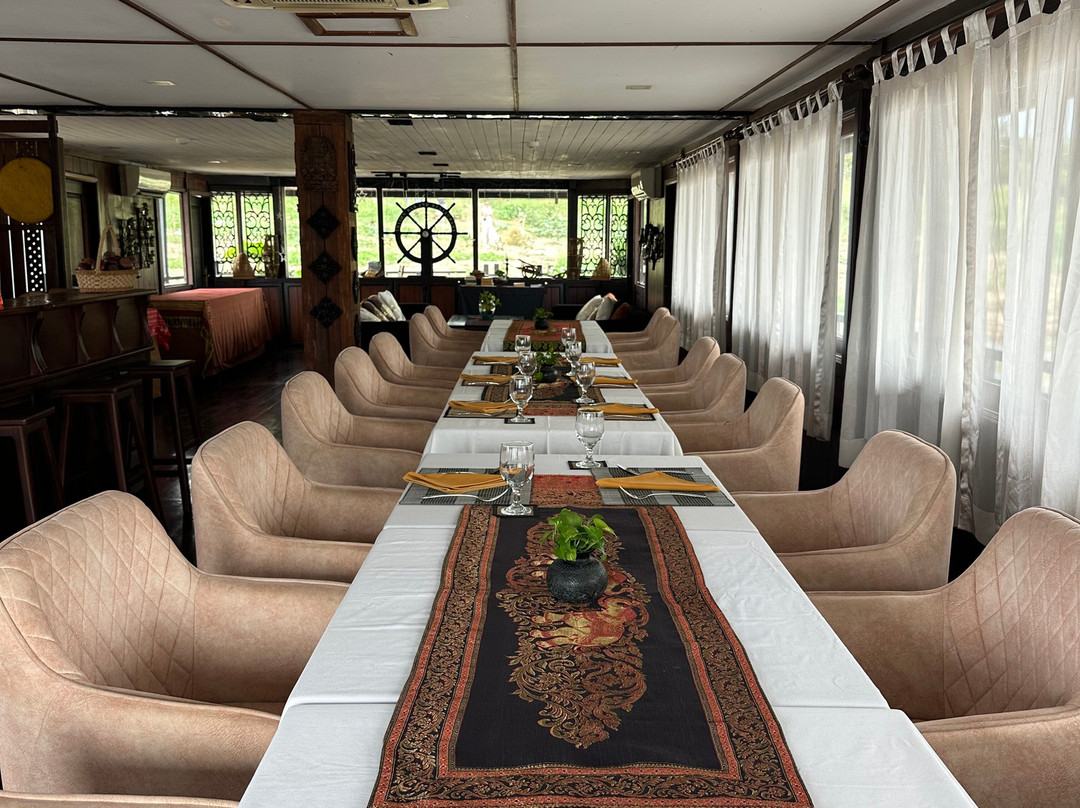 Neang Neakii Cruises-金边必去景点