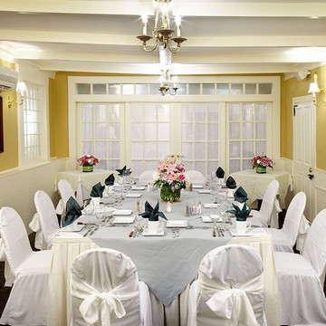 康科德克罗尼尔酒店主图