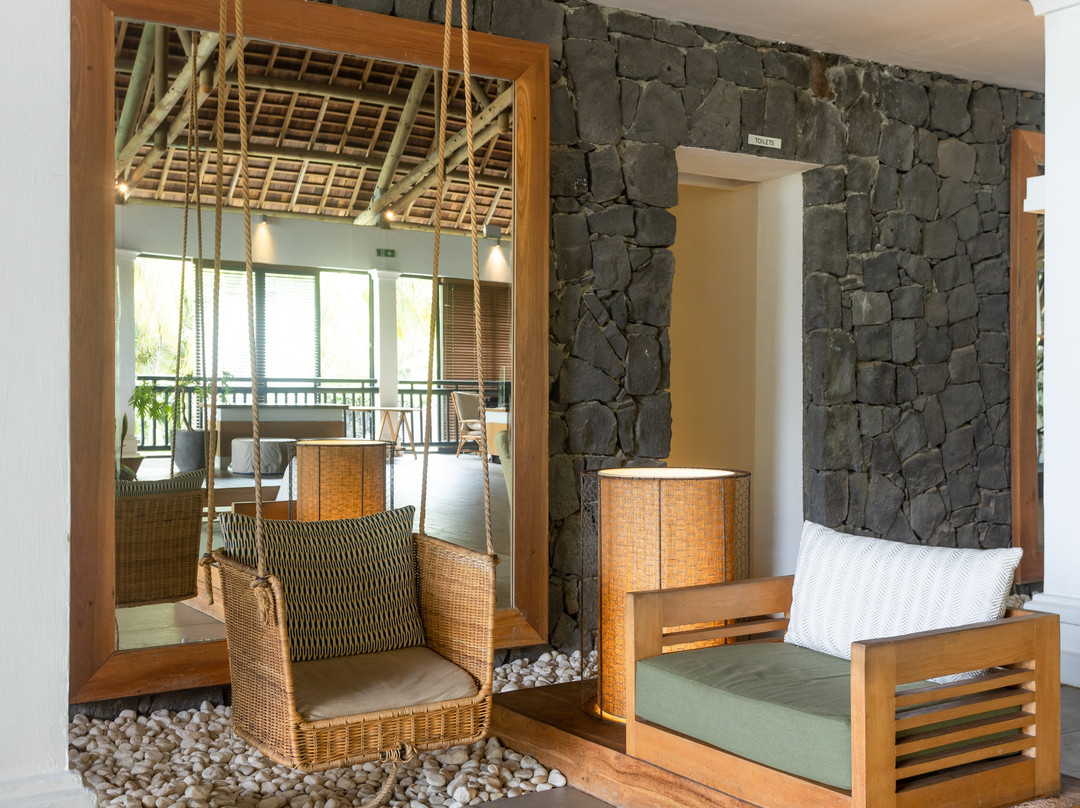 拉维纳拉态度酒店