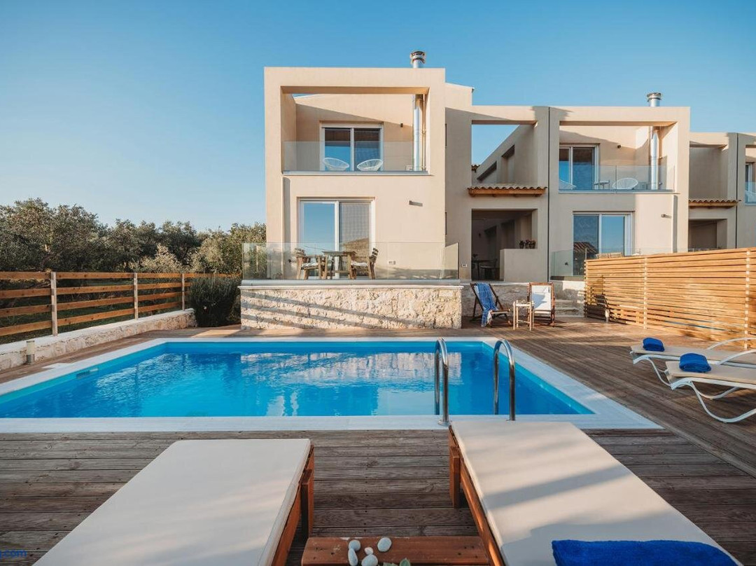 Dolce Luxury Suites