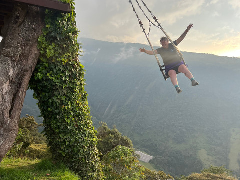 Midland Travel-基多必去景点