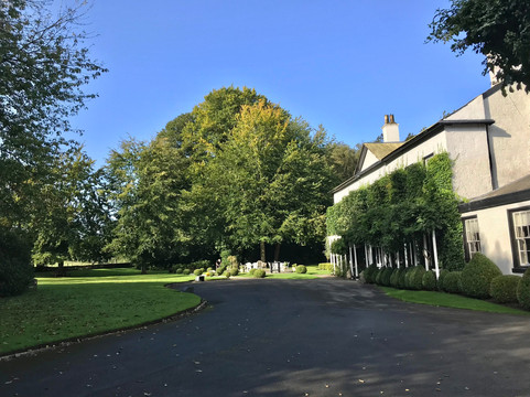 斯坦森洛奇酒店主图