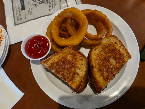 Paddy's Public House