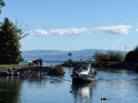 Fish Her Charters-陶波必去景点