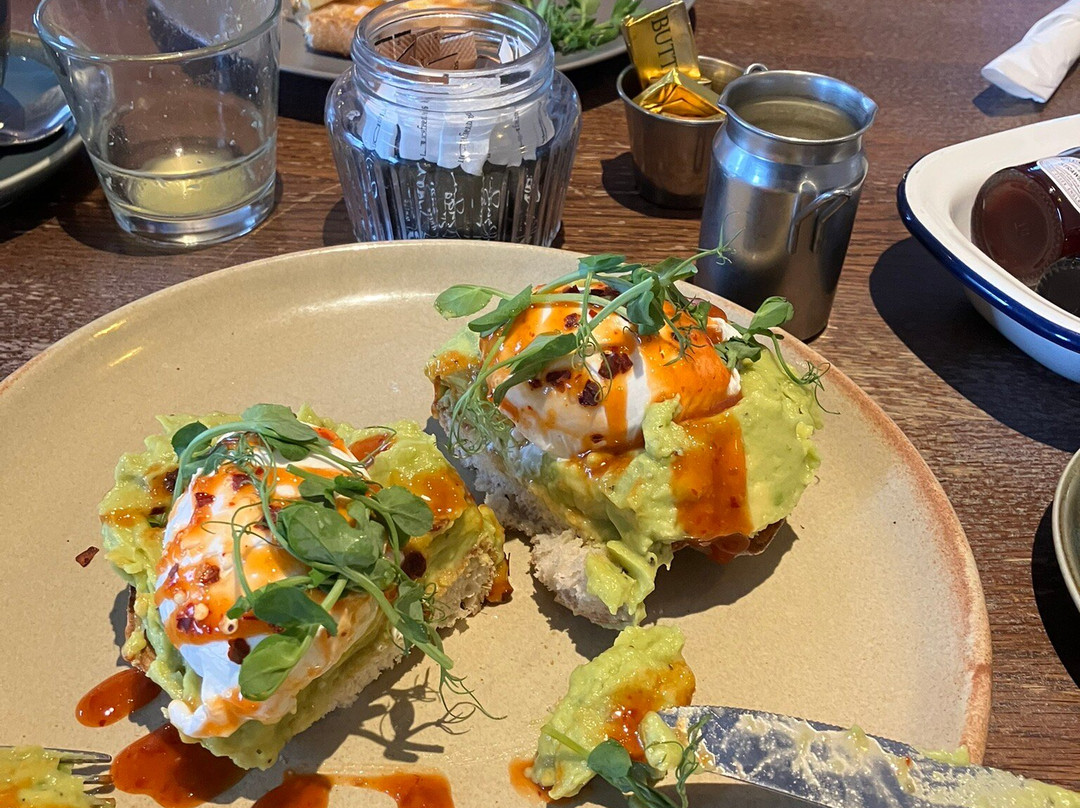 彭米尔酒店主图