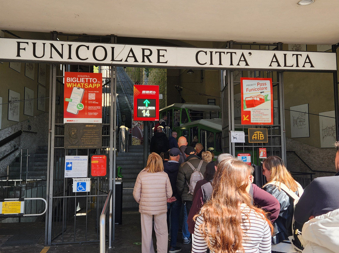 Funicolare Bergamo Alta-贝加莫必去景点