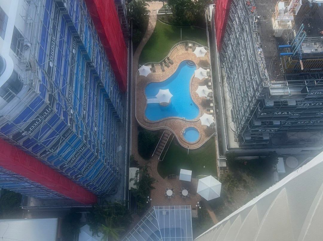 第2大道海滨公寓式酒店主图