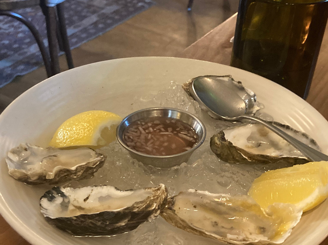 霍尔布鲁克酒店主图