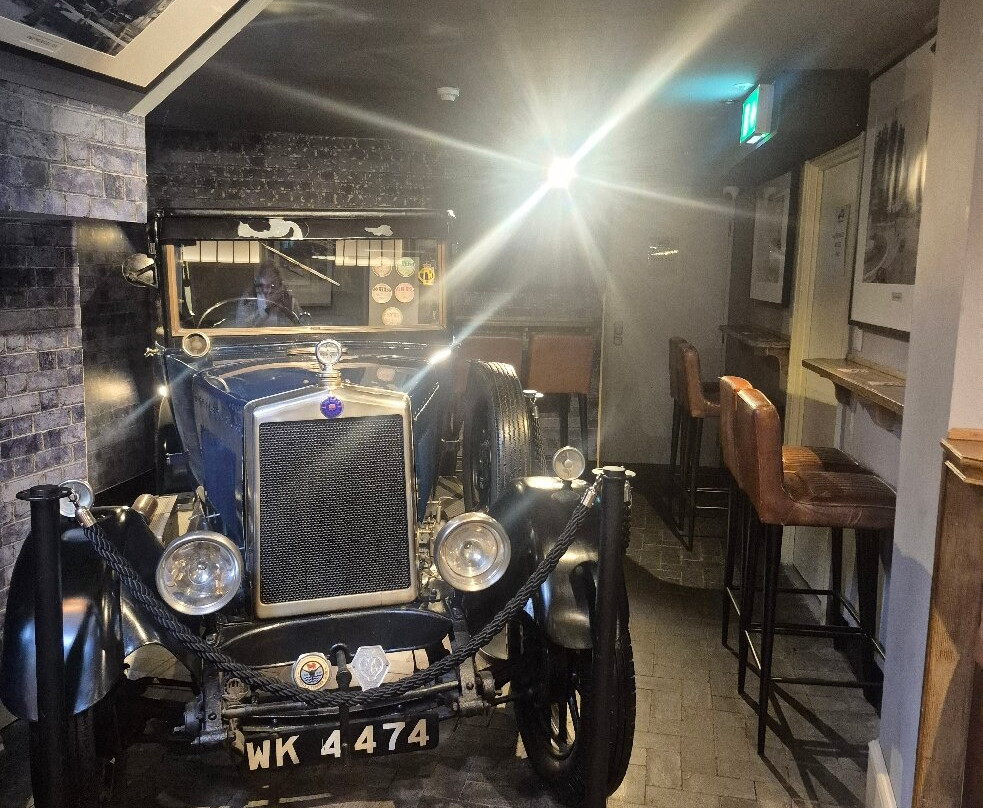The Fountain Inn