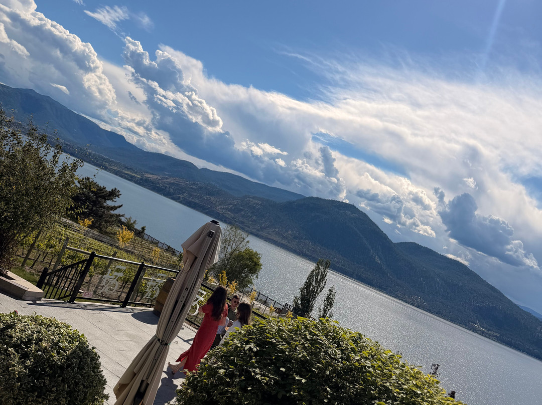 Bench 1775 Winery-彭蒂克顿必去景点