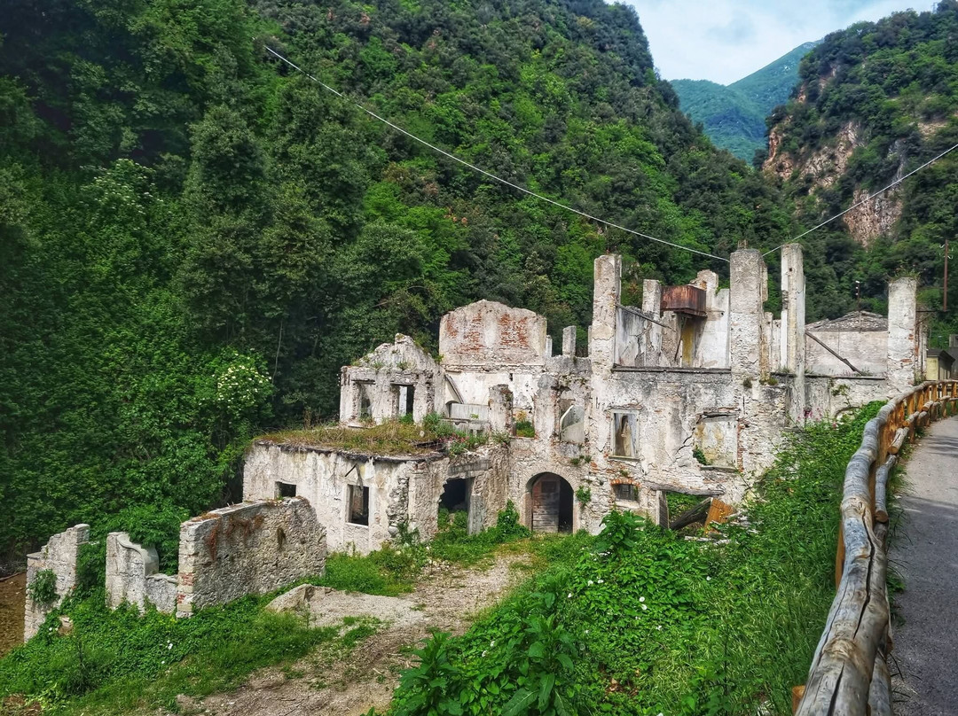 Valle delle Cartiere-Toscolano-Maderno必去景点